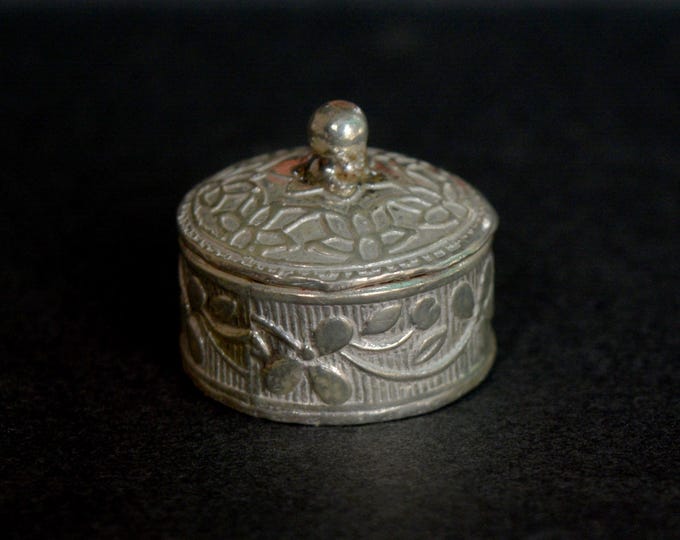 925 Sterling Silver Mini Kumkum Box, Sindoor Dani, Roli Haldi Chandan Puja Container, Small Home Mandir Gift