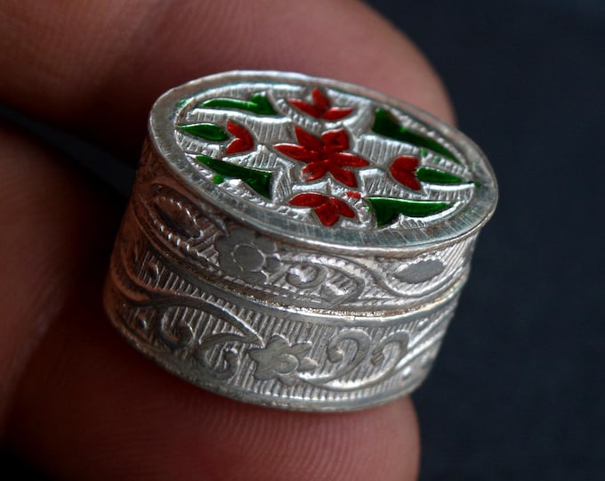 925 Sterling Silver Round Mini Kumkum Box, 5.5g Meena Sindoor Dani, Tiny Pooja Container for Home Mandir