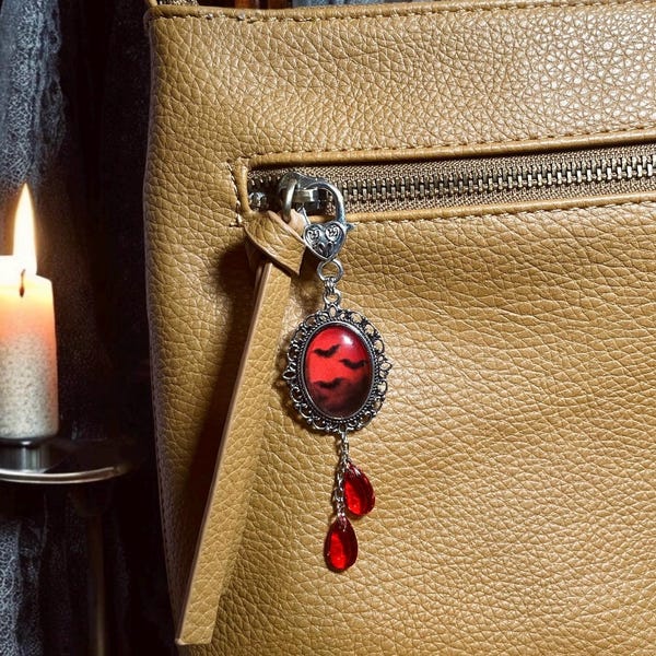 Breloque de sac à main vampire / Breloque fermeture éclair vampire / Accessoires vampires / Vampires / Breloque gothique / Cadeaux vampire / Breloques de sac à main / Breloques effrayantes