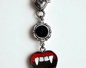 Vampire Purse Charm / Gothic Spooky Bag Accessory / Gift for Women
