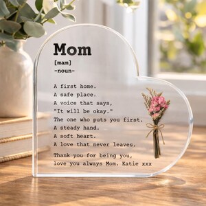 Placa acrílica en forma de corazón, regalo personalizado con la definición de mamá, decoración sentimental para el hogar.