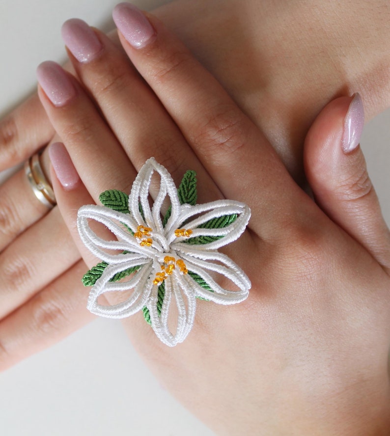 Macrame Lily Ring/Prom Flowers/Macrame miniature/Micro macrame Jewelry/Macrame pattern Pdf/Bridal Jewellery/Macrame Jewellery/ image 2