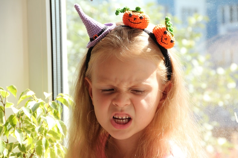 Halloween Witch Hat Headband for Kids & Adults Crochet Pattern, DIY Halloween headband, Crochet head accessory, Halloween decor image 3