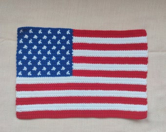 アメリカ国旗デザインミラー 84cm x 61cm かぎ針編みのアメリカ国旗パターン - 独立記念日の装飾に最適な愛国的