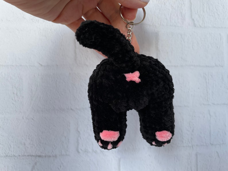 Cat Butt Crochet Keychain Pattern, Cat lover gift image 7