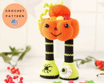 Wzór na szydełkową miskę na cukierki w kształcie dyni z pokrywką i długimi nóżkami. Pojemnik na słodycze na Halloween w formacie PDF