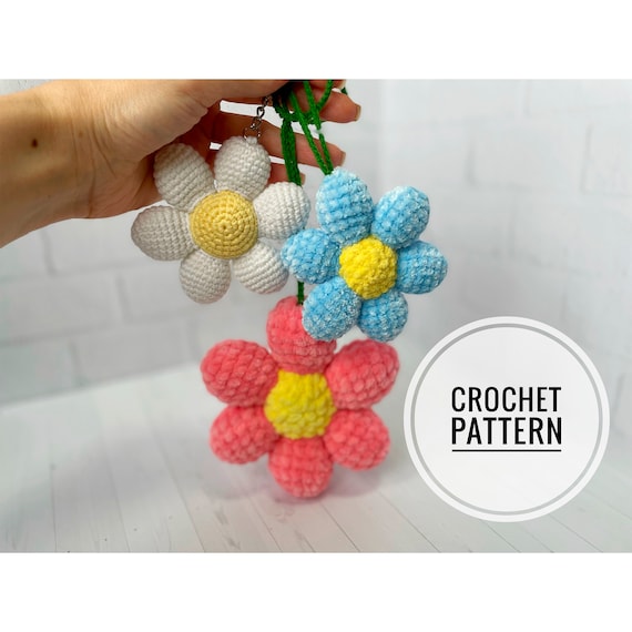 Preview of Crochet Flower Keychain Pattern, Car mirror hanging accessories by ThreadTutorial