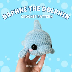 Daphne the Dolphin (PDF Crochet Pattern)