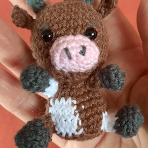 Kuh gehäkelt, Amigurumi, Schlüsselanhänger,gehäkelt handarbeit,Baumwolle, Spielzeug,  Autospiegelhänger,Geschenk,Mitbringsel,Kind, Schulranz