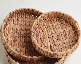 Cesta redonda de ratán tejida a mano, cuenco de jacinto de agua para almacenar frutas, bocadillos, pan y cosméticos.