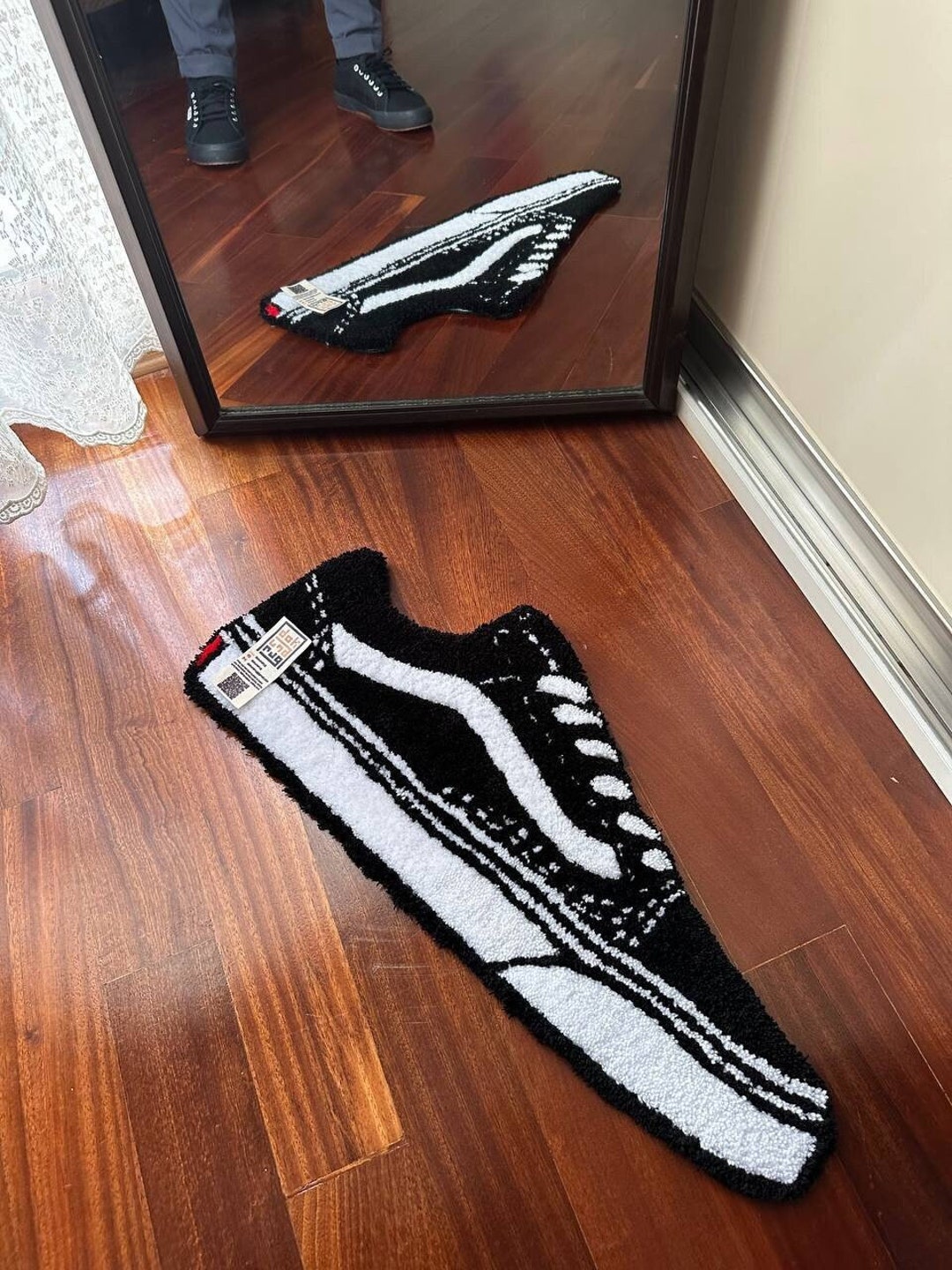 SNEAKERS TUFTED RUG / Handmade Shoe Rug, Area Fluffy Rug, White and ...