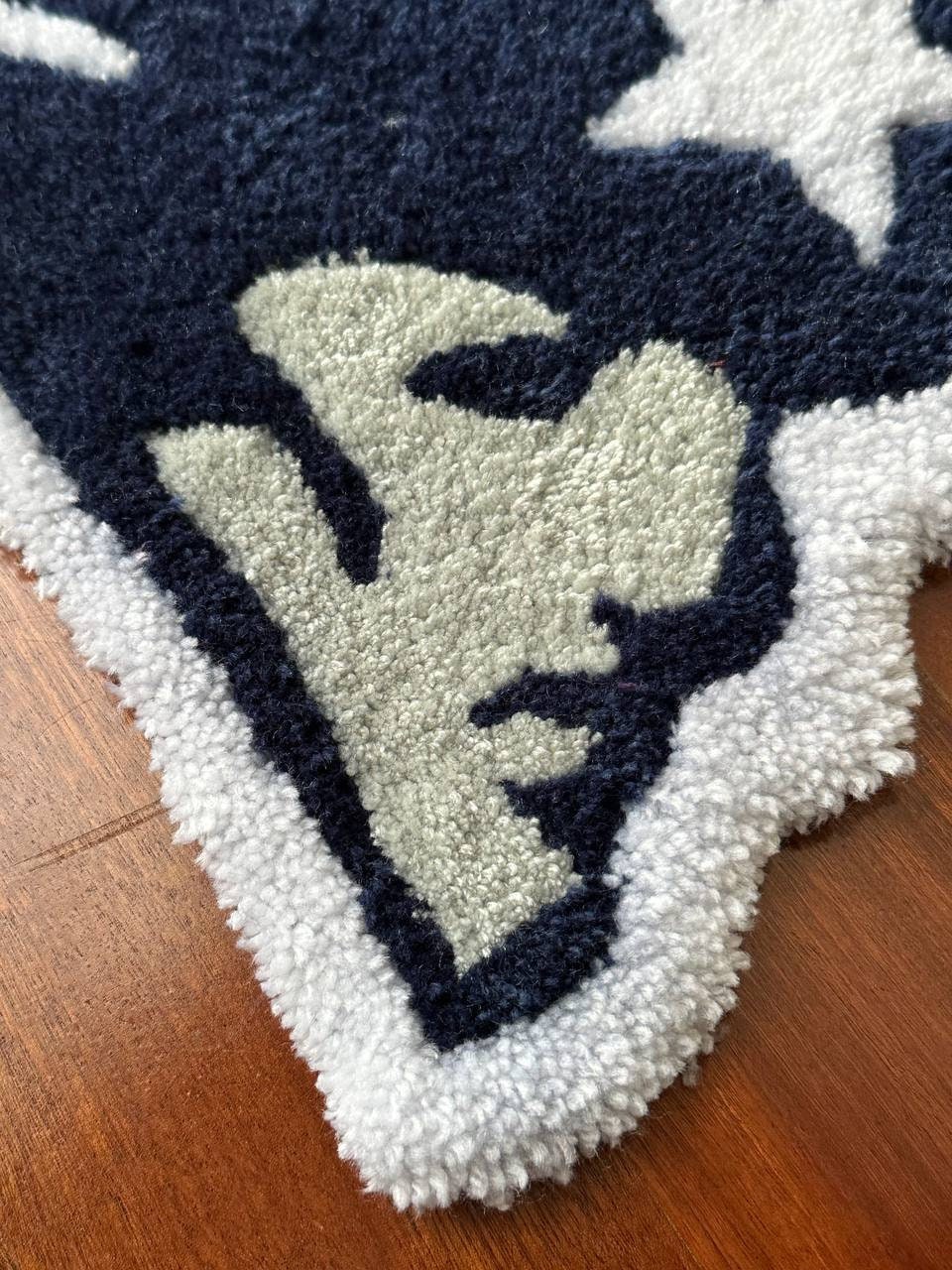 PATRIOT LOGO RUG / American Football Team Rug Handmade Tufted - Etsy