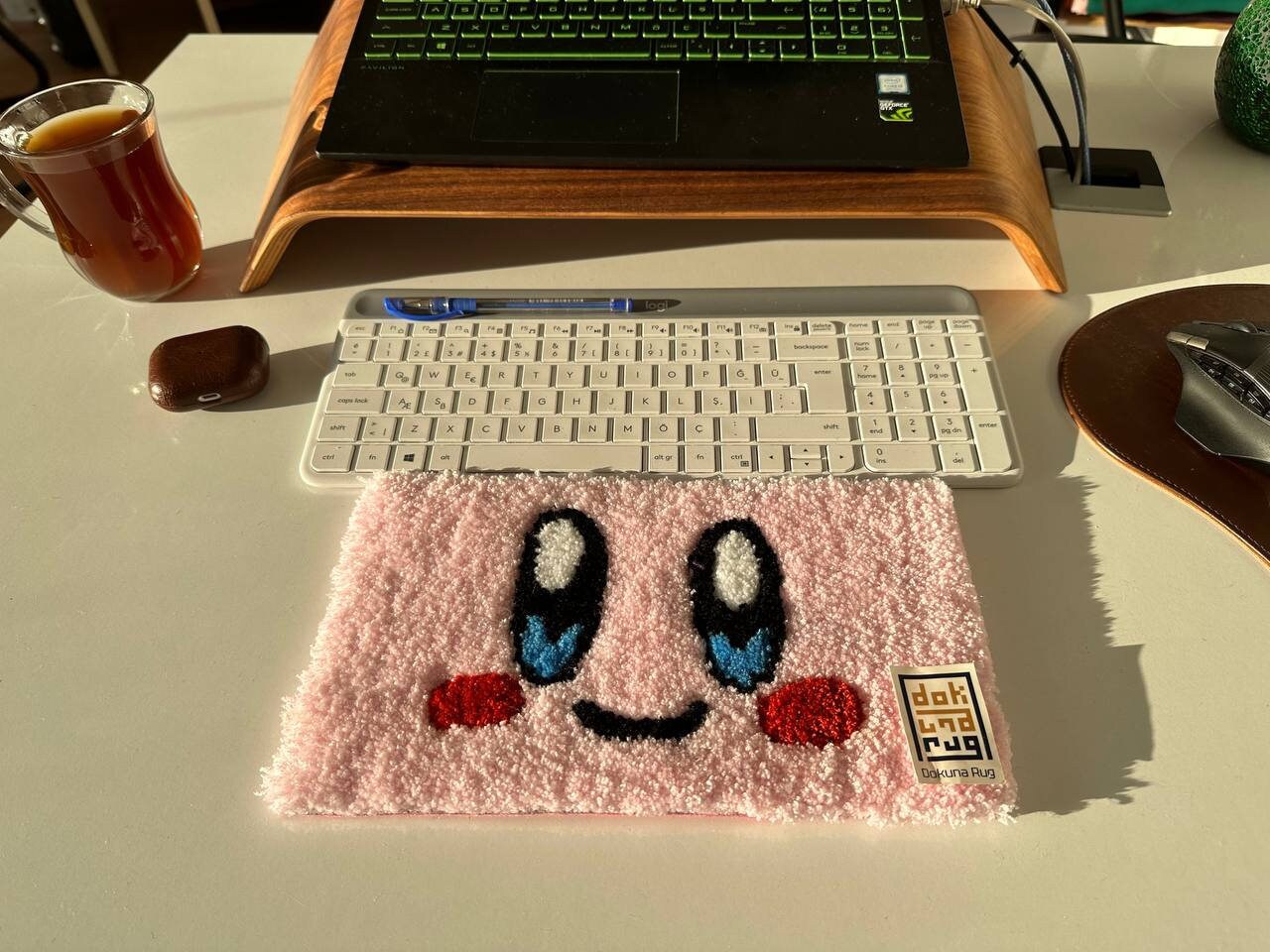 Kirby Keyboard Rug, Game Character Rug, Handmade Study Desk Rug, Tufted ...