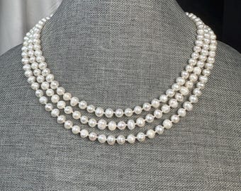 Genuine freshwater 3 strands necklace. Baroque pearls 6-7mm. Custom length. Magnetic closure