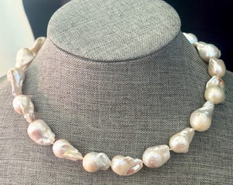 Chunky Baroque Pearl Necklace, High Quality fire ball baroque pearls. Removable pendant. Custom lengh.