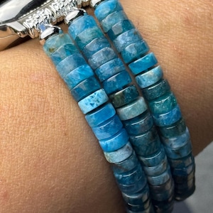 Apple Watch Stretch Band for all Apple Watch models . Genuine carved faceted apetite gemstones. Bangle style.