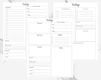 Puede incluir: Un planificador diario imprimible con secciones para programar, prioridades principales, tareas, notas y seguimiento del agua. El planificador tiene un diseño simple en blanco y negro.