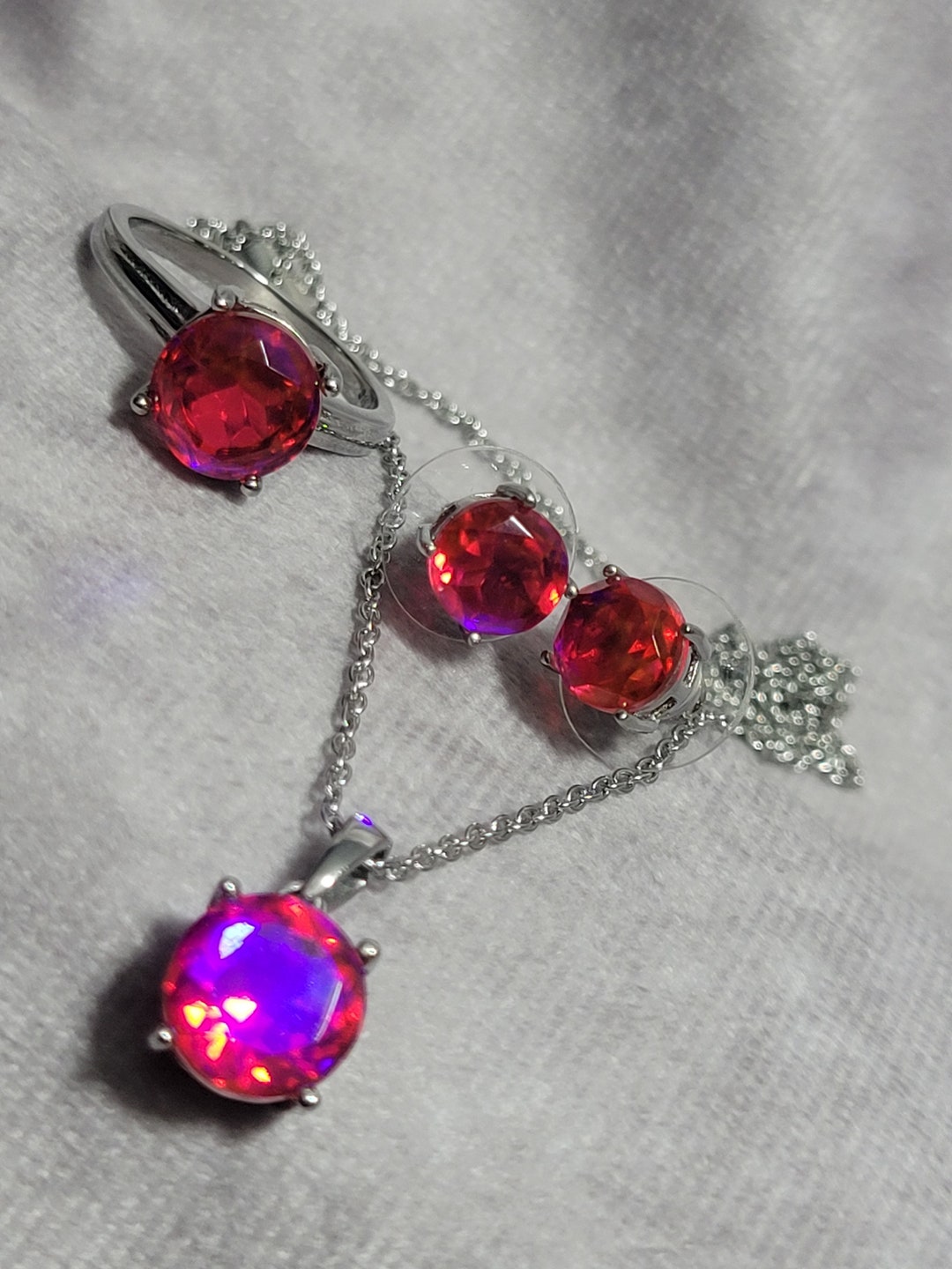 Pendentif Collier Créatif En Pierre Volcanique - Doré, Alliage, Design Fille