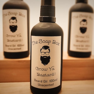 Luxury beard oil, growth stimulating beard oil, vegan, lightweight beard oil, thickens the beard