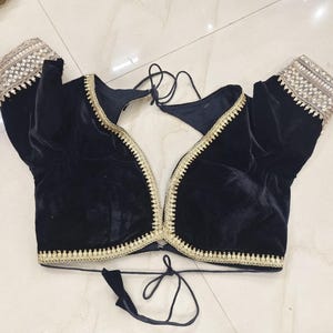 Black velvet TOP Blouse Designer Blouse Indian Readymade Sari Top Bollywood Sari Choli Party wear blouse handicraft festive Bridsmaid
