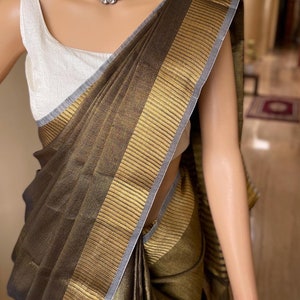 Bronzo Puro Tessuto Lino Saree Tessuto a mano Saree Zari Border Lino organico di lino Sari Telaio a mano Lino Jamdani Sari Party Wear damigella d'onore
