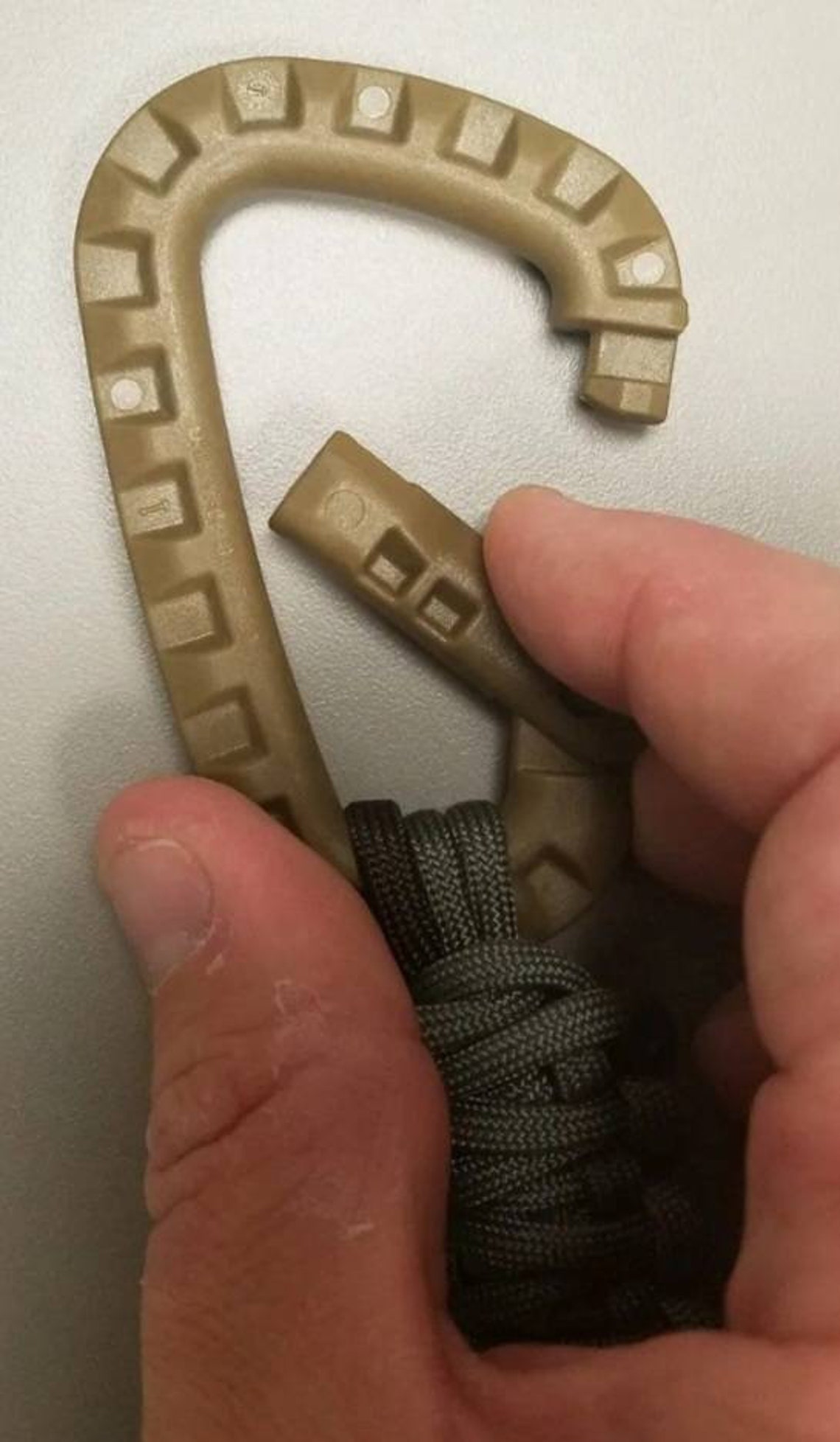 Compact 550 Paracord Handmade Game Carrier Tote With Carabiner Perfecr for Doves, Quail, Upland