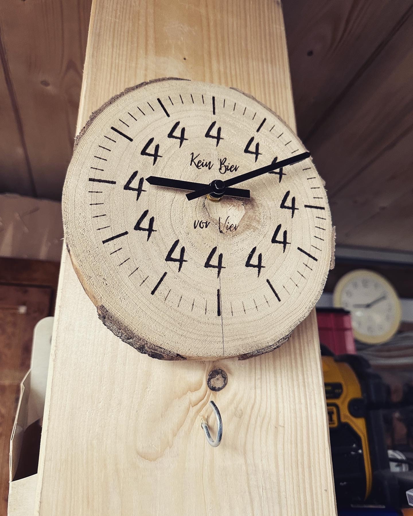 Holz Uhr Baumscheibe Wanduhr Olivenholz Massiv Kaufen ▫ Rustikal