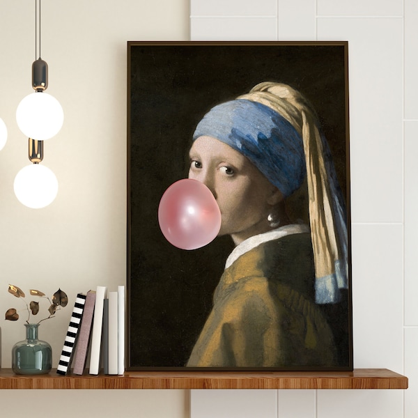 Fille avec du chewing-gum rose, peinture vintage modifiée drôle « Fille avec boucle d'oreille de perle », fichier numérique à télécharger pour une décoration intérieure, cadeau pour elle