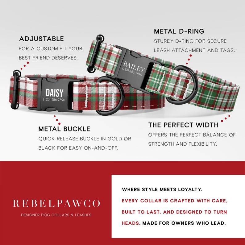 Op de afbeelding: Twee hondenbanden met een rood, groen en wit geruit patroon. De banden hebben zwarte metalen gespen en D-ringen. E&eacute;n band is gemarkeerd met "BAILEY" en de andere met "DAISY", elk met een telefoonnummer. De tekst luidt "VERSTELBAAR", "METALE D-RING", "METALE GESPE".