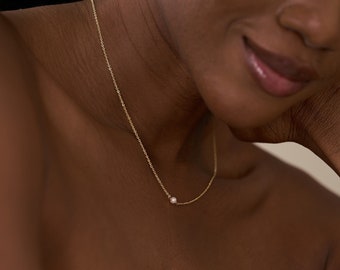 Minimalistische enkele parelketting, sierlijke zoetwaterparelketting, alledaagse parelsieraden, huwelijksketting, bruidsmeisje cadeau, moeders cadeau