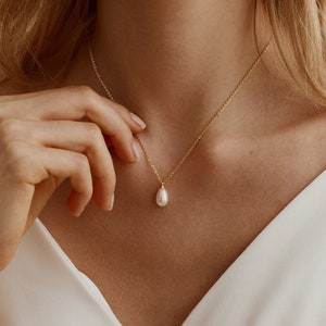 Single Real Pearl Necklace, Freshwater Pearl Pendent Necklace, Bridal Jewelry, Wedding Necklace, Christmas Necklace, Bridesmaid Gift for Her