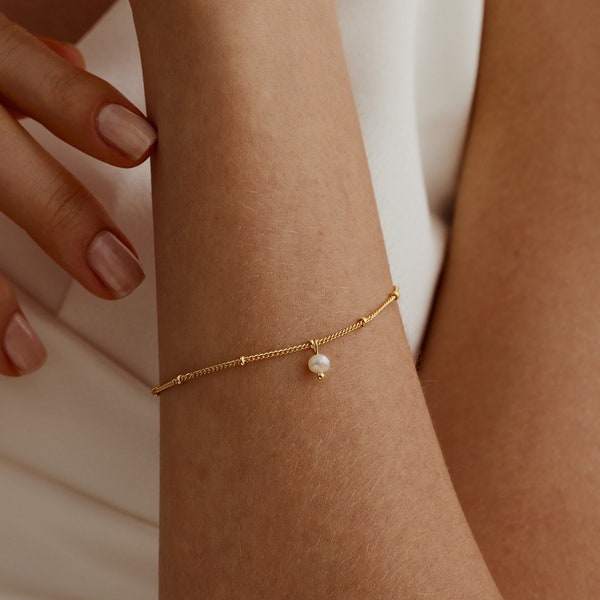 Minimalist Real Pearl Bracelet with Bead Chain, Gold Tiny Pearl Bracelet, Natural Freshwater Pearl Bracelet, Daily Layered Bracelet, Gift