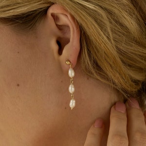 Drop down pearl earrings best sale