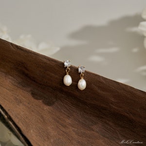 Diamond Pearl Drop Earrings, Minimalist Pearl Earrings, Women Diamond Earrings, Stud Earrings, Bridesmaid Gift, Mother&#39;s day Gift for Her