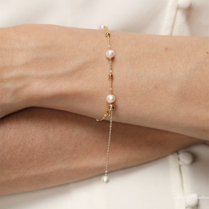 Real Natural Freshwater Pearl Bracelet, Dainty 14k Gold Bracelet, Pearl Beaded Bracelet, Simple Bracelet, Bridesmaid Gift, Mothers day Gift zdjęcie 4