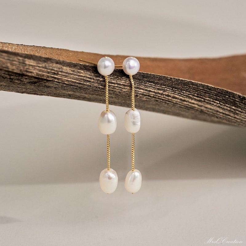 Champagne Baroque Pearl Earrings