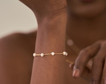 Dainty Gold Pearl Bracelet, Round Freshwater Pearl Bracelet, Minimal Pearl Bracelet, Bridesmaid Bracelet, Bridal Bracelet, Valentine's Gift