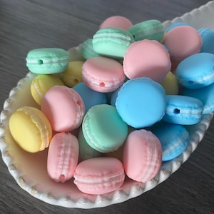 Pastel Macaroon Silicone Focal Bead // Pink Blue Yellow Green // Cute Sensory Beads