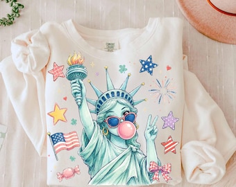 Preppy Brushstroke Statue of Liberty Blowing Bubble Png, USA Png, America 4th July Png Design, Girly Png