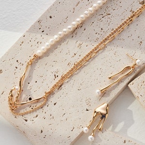 Water Pearl and Gold Necklace, Silver and Pearl Necklace, silver jewelry, gold accessory, Unique Gift,Mother&#39;s Day Gift for Her