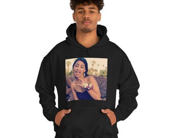 CAMMY HOODIE