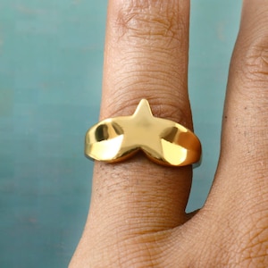 Star Silver Ring, Statement Ring, Minimalist Ring, Solid Sterling Silver, Unisex Ring, Star Jewelry, Falling Star Ring, Geometric Ring