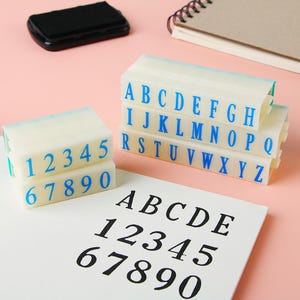 Mini tampon lettre, Lettre tampon, Mini tampon logo, Mini tampons, Alphabet et symboles, Tampon en caoutchouc, majuscules