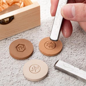 Initiales de tampon de poterie personnalisées, Tampon en métal personnalisé, Tampon de signature de poterie, Outil d'estampage de bijoux personnalisé, Tampon de signature en argile