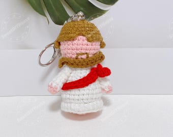Llavero de amigurumi de Jesús tejido a crochet: dije religioso para colgar en el espejo retrovisor del coche, colgante de muñeco de Cristo para regalo de Primera Comunión, accesorio de fe católica