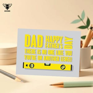 Bricolage papa, niveau à bulle, carte de fête des pères, joyeuse fête des pères, personnaliser l'intérieur avec un message