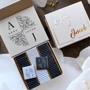50 Chocolate Wedding Favors, Engagement Chocolate, Wedding Favors for Guests, Personalized Wedding Chocolate, Party Favors, Custom Favors