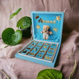 32 - 48 Pcs Baby Chocolate, Baby Favors, Baby Girl / Boy Chocolate, Baby Boy Chocolate, Baby Gift Chocolate