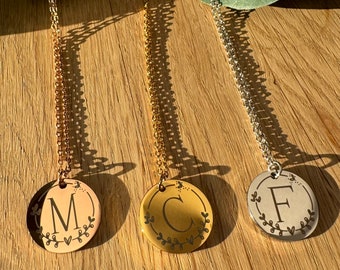 Necklace with pendant engraved and personalized - necklace for mom/grandma/couple for Valentine's Day, birthday, Mother's Day, individual engraving
