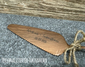 Personalized cake server - THE wedding gift